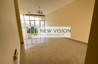 Apartment - 2 Bedrooms - 3 Bathrooms for rent in Al Ghanem Business Center - Al Majaz 3 - Al Majaz - Sharjah