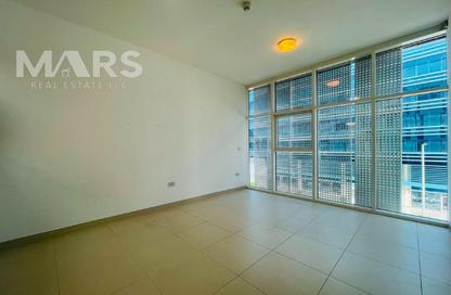 Apartment - Studio - 1 Bathroom for rent in Thanaya Building - Khalifa Park - Eastern Road - Abu Dhabi Apartment - Studio - 1 Bathroom for rent in Thanaya Building - Khalifa Park - Eastern Road - Abu Dhabi