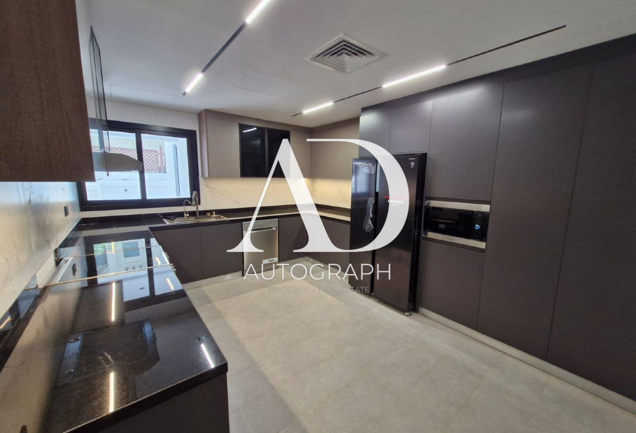 Brand 4 Bed New Renovated Villa | Private Pool photo 4