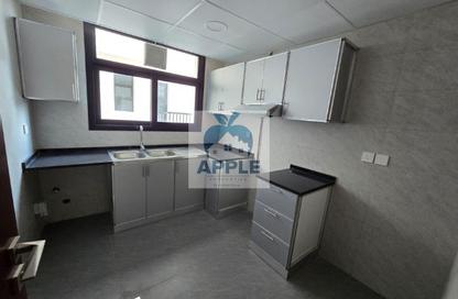 Apartment - 1 Bedroom - 2 Bathrooms for rent in Muwaileh Commercial - Sharjah