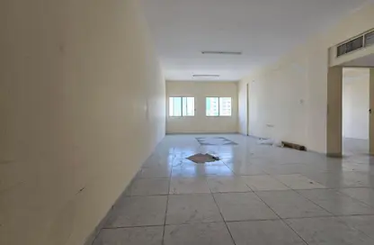 Apartment - 3 Bedrooms - 2 Bathrooms for rent in Ajman Corniche Residences - Ajman Corniche Road - Ajman