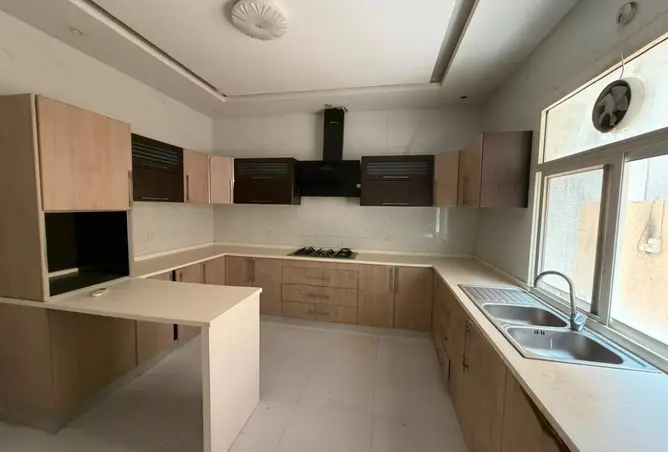 134723807 - Property Image 3