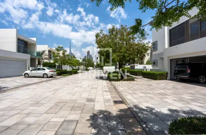 Villa - 5 Bedrooms - 6 Bathrooms for sale in District One Villas - District One - Mohammed Bin Rashid City - Dubai