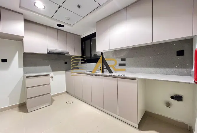 135188880 - Property Image 3