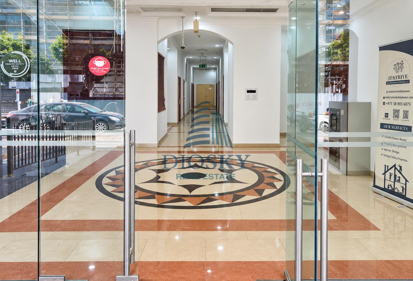 Spacious | Well Maintained | Chiller Free photo 13