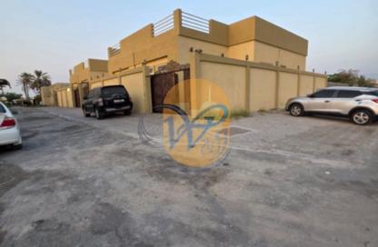 Villa - 2 Bedrooms - 2 Bathrooms for rent in Julfar - Ras Al Khaimah