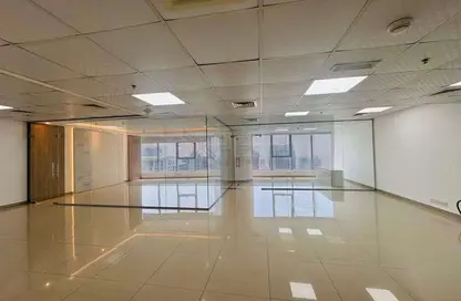 مكتب - استوديو - 2 حمامات للايجار في البرج البلاتيني - دبي مارينا - دبي