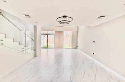 Townhouse - 2 Bedrooms - 3 Bathrooms for rent in Rukan Lofts - Rukan - Dubai Townhouse - 2 Bedrooms - 3 Bathrooms for rent in Rukan Lofts - Rukan - Dubai