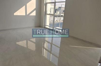 Villa - 4 - 6 for rent in Al Hooshi Villas - Hoshi - Al Badie - Sharjah