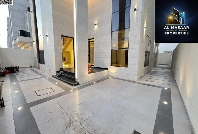 53584402 - Property Image 2