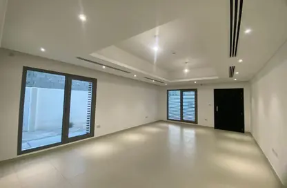 Villa - 6 Bedrooms for rent in Madinat Al Riyad - Abu Dhabi