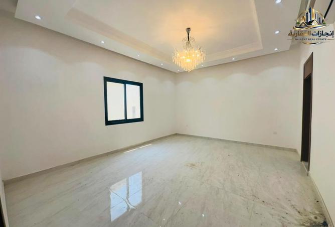 132000800 - Property Image 2