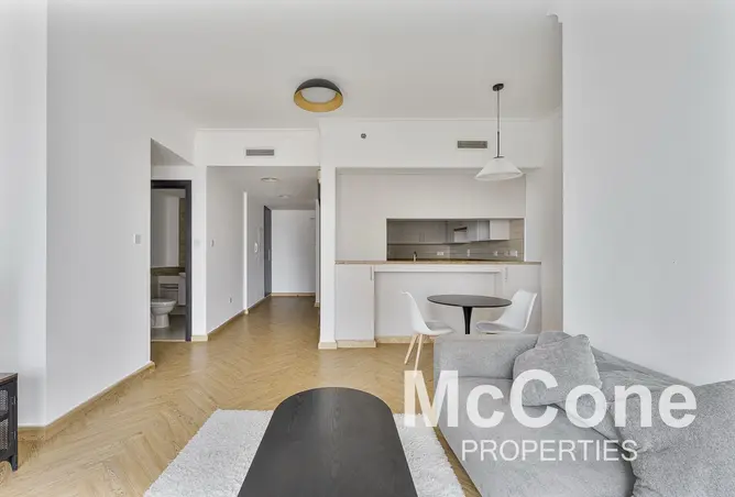 166067995 - Property Image 2