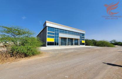 Factory - Studio - 5 Bathrooms for rent in Al Felyyah - Ras Al Khaimah