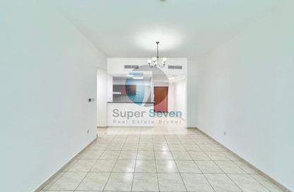 Apartment - 2 - 2 for rent in Skycourts Tower E - Skycourts Towers - Dubai Land Residence Complex - Dubai
