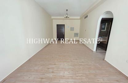 Apartment - 1 - 2 for rent in Muwaileh 29 Building - Muwaileh - Sharjah