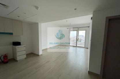 Apartment - 1 - 1 for rent in Waters Edge - Yas Island - Abu Dhabi
