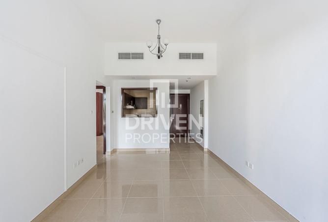 131563787 - Property Image 2