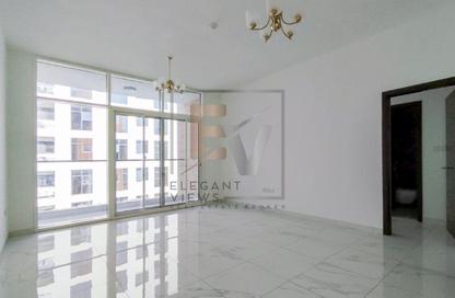 Apartment - 1 Bedroom - 2 Bathrooms for rent in Garden City 2 - Jumeirah Garden City - Al Satwa - Dubai