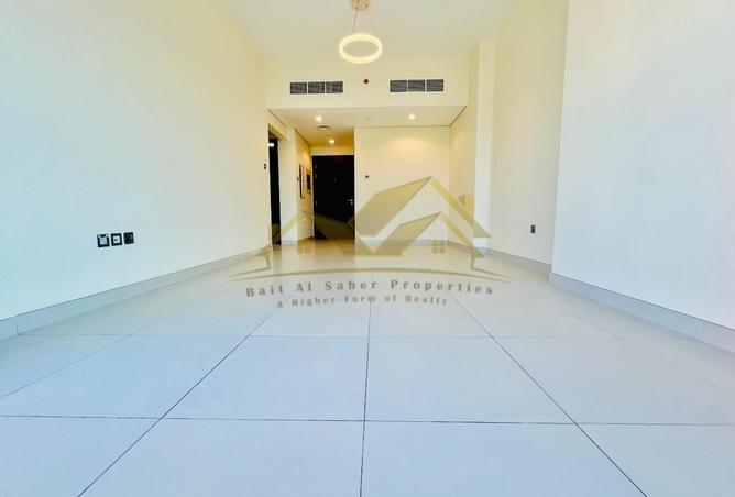 57388068 - Property Image 2