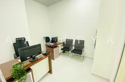 Office Space - Studio - 1 Bathroom for rent in Red Avenue - Al Garhoud - Dubai Office Space - Studio - 1 Bathroom for rent in Red Avenue - Al Garhoud - Dubai