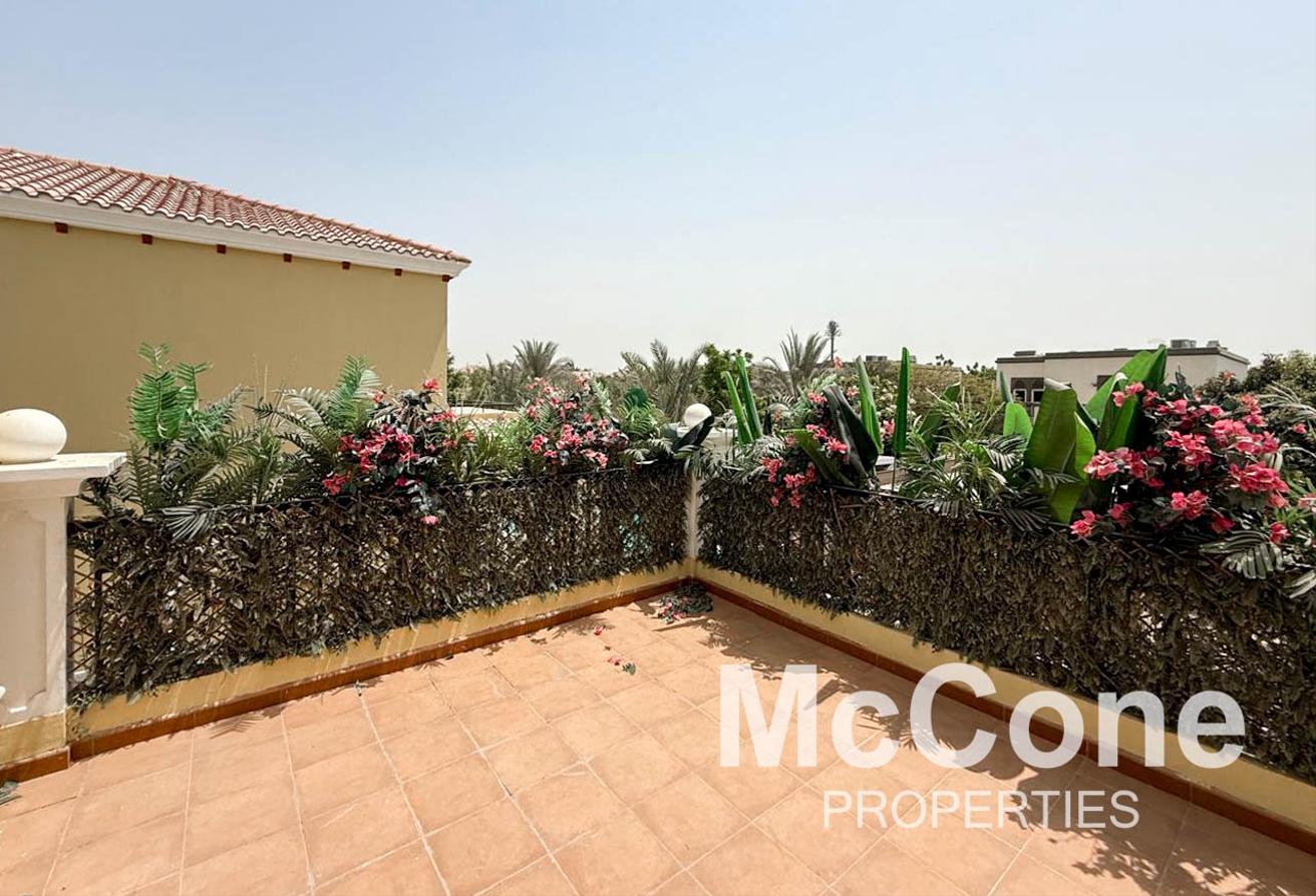 Luxury | Private Pool And Sauna | Prime Location photo 27