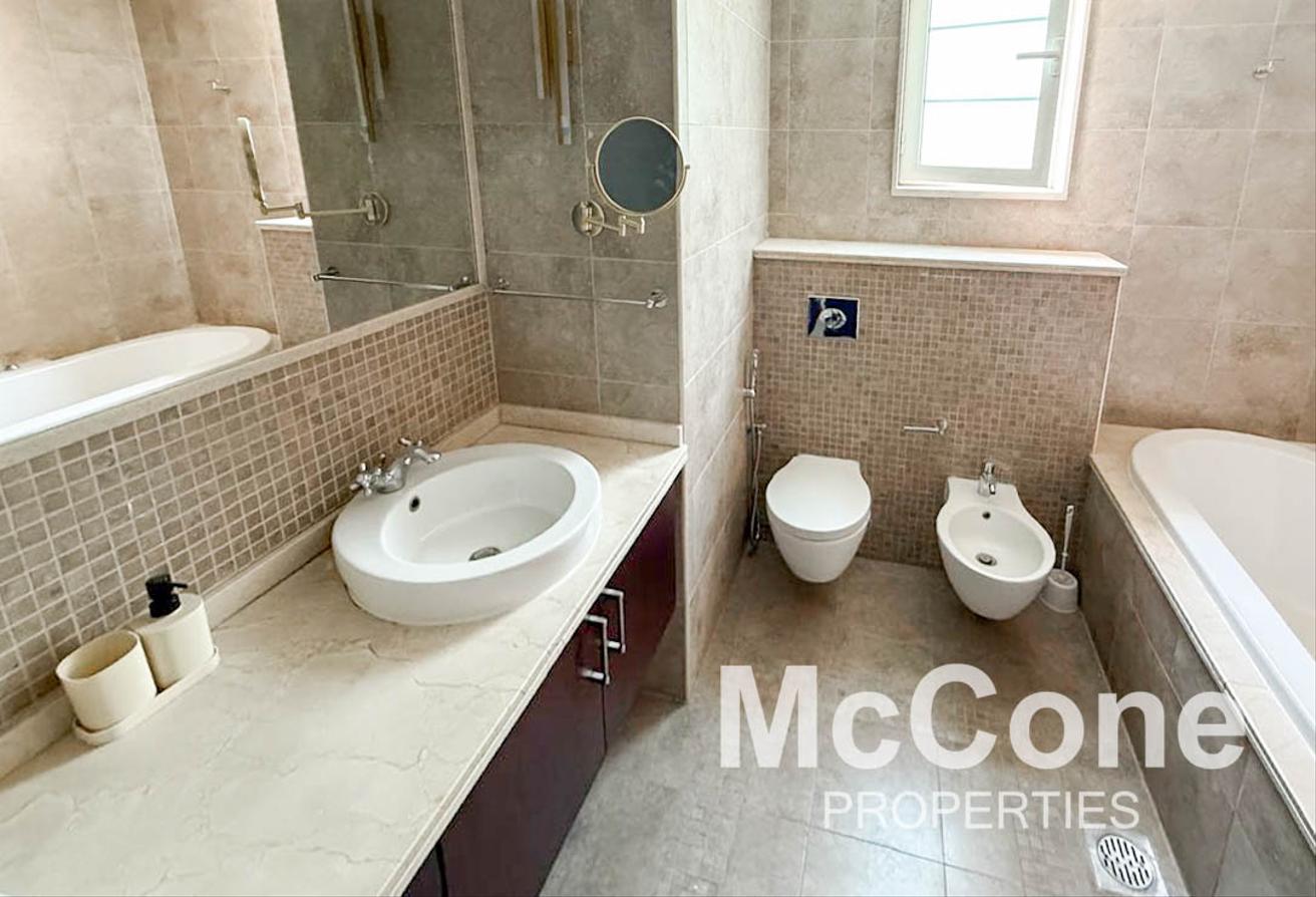 Luxury | Private Pool And Sauna | Prime Location photo 21
