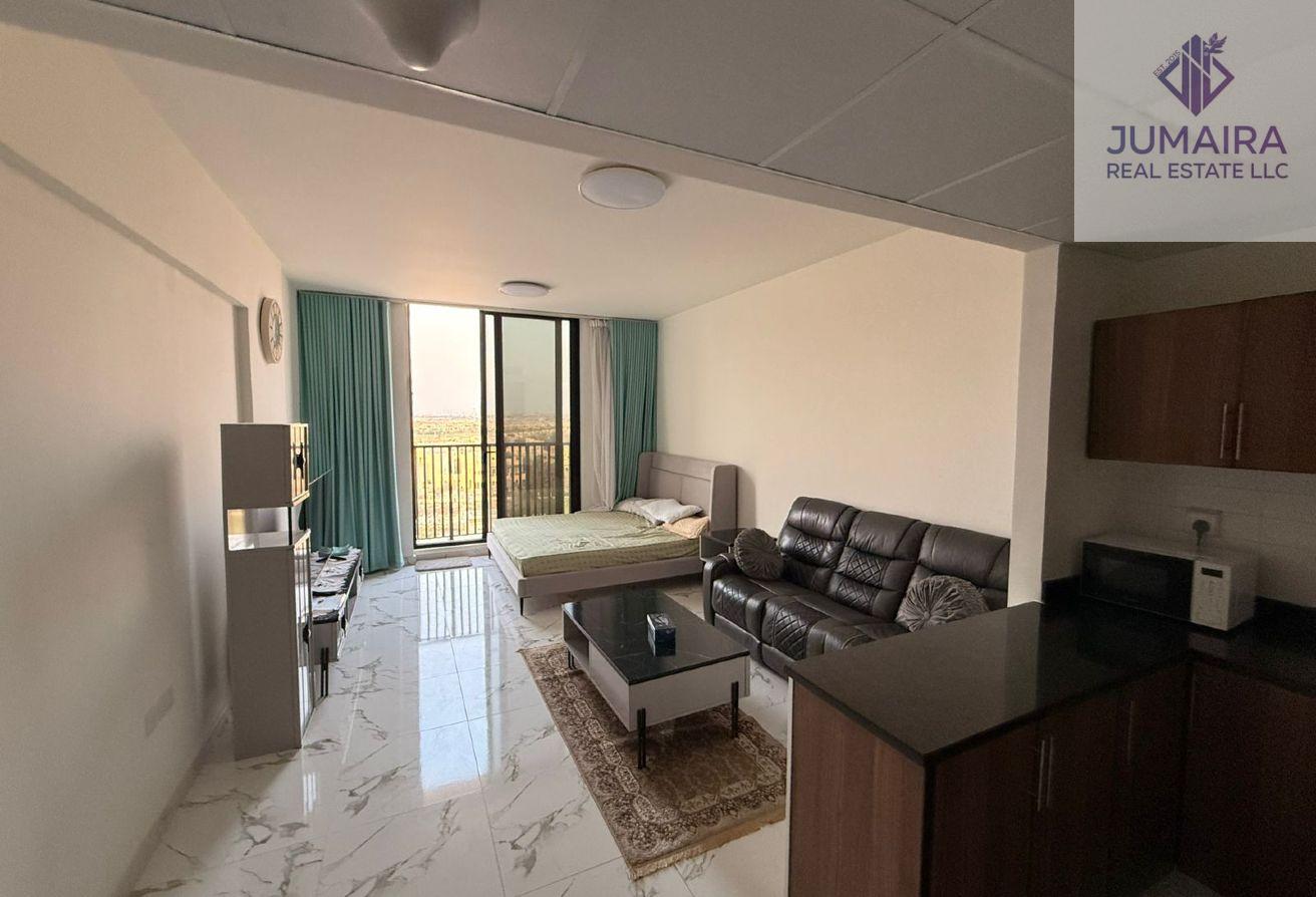 Modern Studio with Golf Views | Fully Furnished