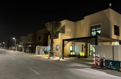 Townhouse - 3 Bedrooms - 4 Bathrooms for sale in Sharjah Sustainable City - Sharjah Townhouse - 3 Bedrooms - 4 Bathrooms for sale in Sharjah Sustainable City - Sharjah