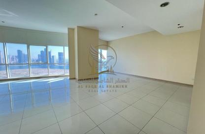 Apartment - 3 Bedrooms - 4 Bathrooms for rent in Al Khan Corniche - Al Khan - Sharjah Apartment - 3 Bedrooms - 4 Bathrooms for rent in Al Khan Corniche - Al Khan - Sharjah