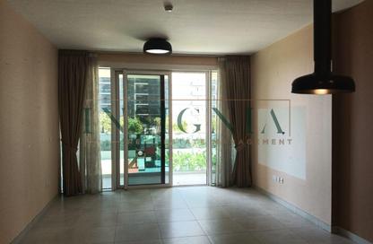 Apartment - 1 Bedroom - 2 Bathrooms for rent in 1 Residences - 2 - 1 Residences - Al Kifaf - Bur Dubai - Dubai