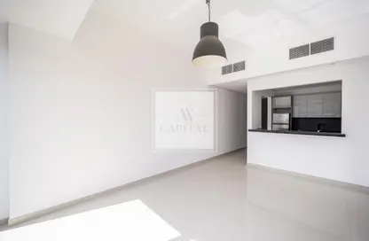 Apartment - 1 Bedroom - 2 Bathrooms for rent in Silverene Tower A - Silverene - Dubai Marina - Dubai