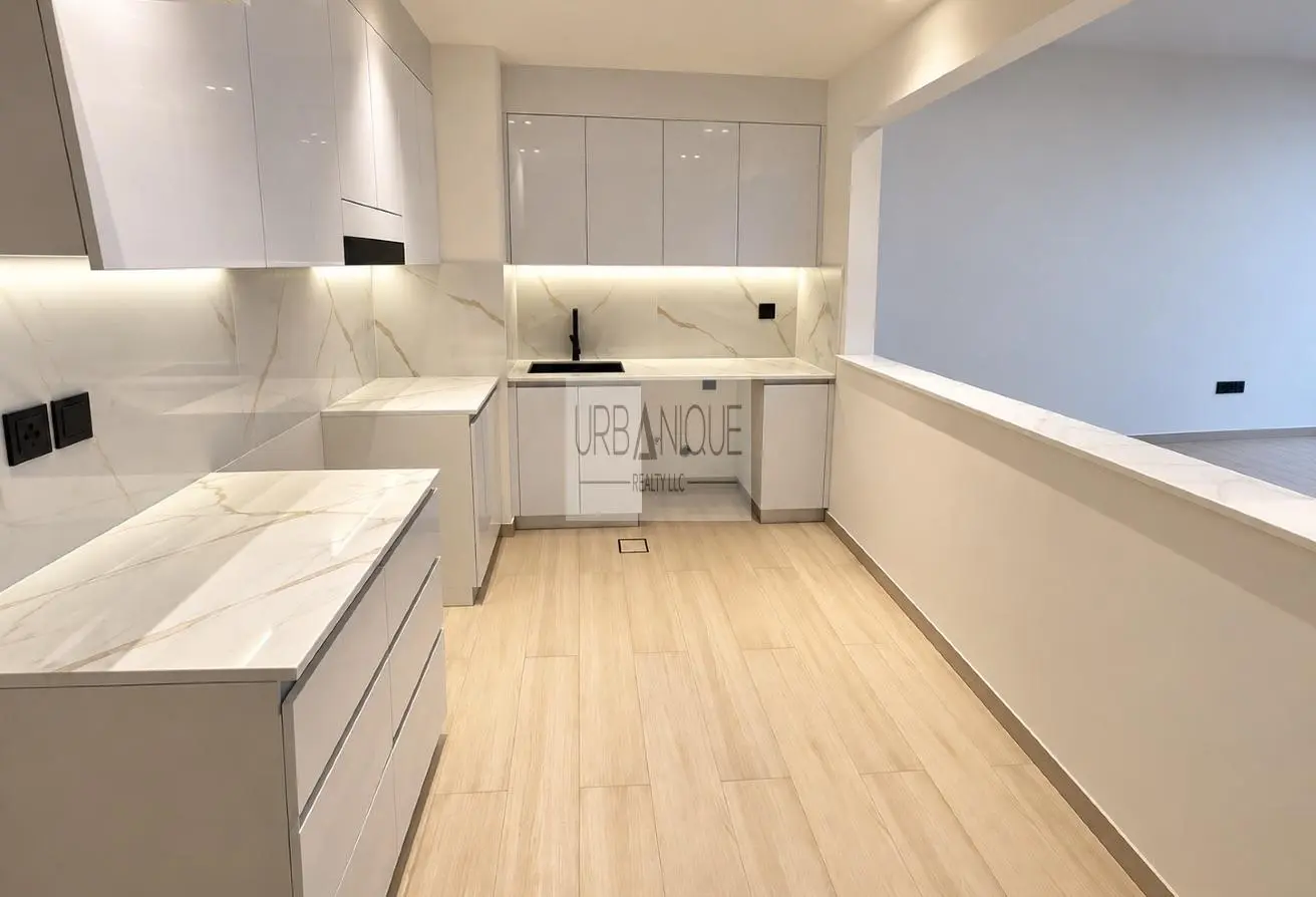 156903101 - Property Main Image