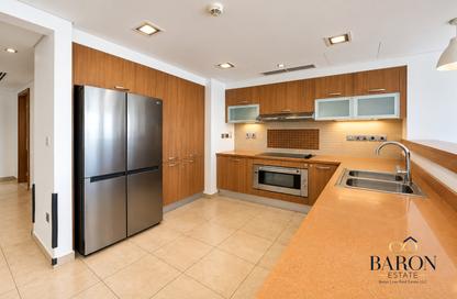 Apartment - 2 - 2 for rent in Marina Residences 4 - Marina Residences - Palm Jumeirah - Dubai Apartment - 2 - 2 for rent in Marina Residences 4 - Marina Residences - Palm Jumeirah - Dubai
