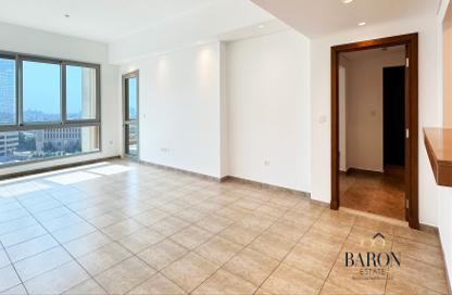 Apartment - 2 - 2 for rent in Marina Residences 4 - Marina Residences - Palm Jumeirah - Dubai