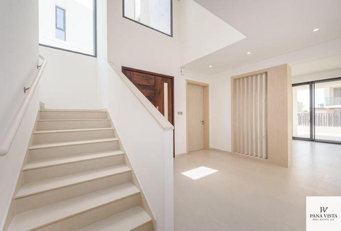 120660990 - Property Image 2