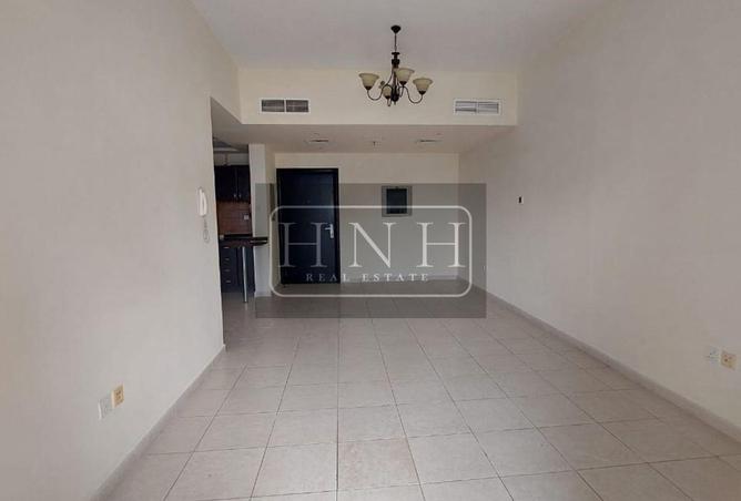 104252445 - Property Image 3