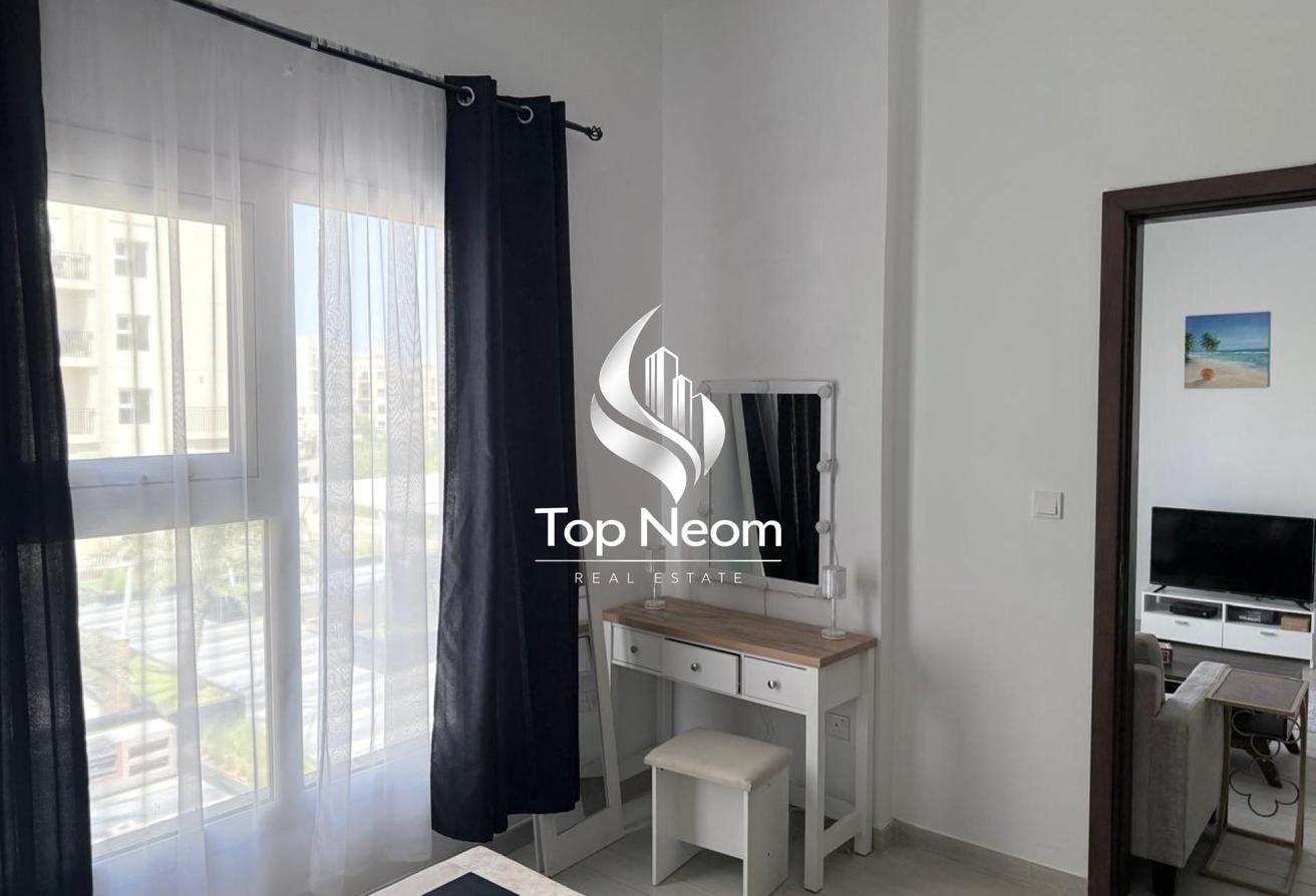 Furnished 1BR Apartment | Pool View | Vacant | Remraam photo 9