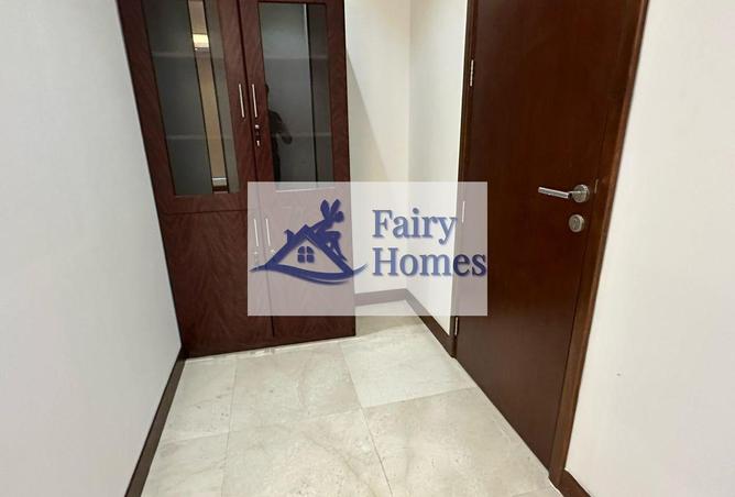 104238112 - Property Main Image