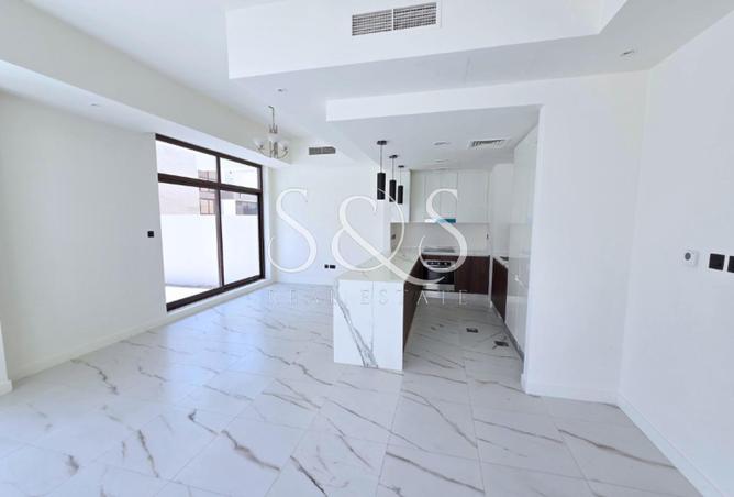 107730901 - Property Image 3