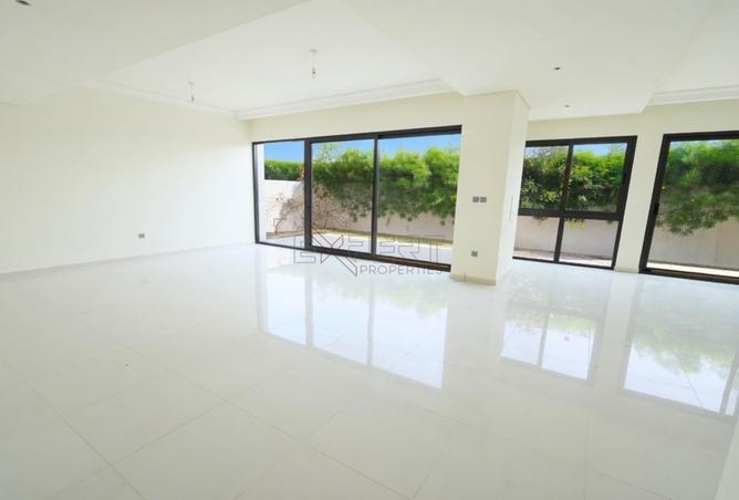 112284178 - Property Main Image