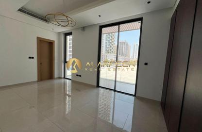 Apartment - 3 - 4 for rent in Al Manal La Rose - District 12 - Jumeirah Village Circle - Dubai