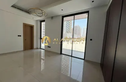 Apartment - 3 Bedrooms - 4 Bathrooms for rent in Al Manal La Rose - District 12 - Jumeirah Village Circle - Dubai