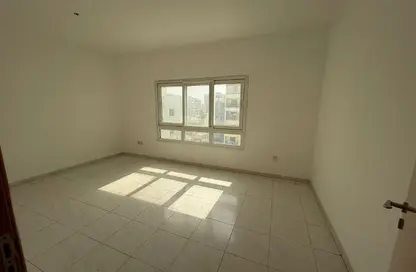 شقة - 2 غرف نوم - 2 حمامات للايجار في أبراج الراشدية - الراشدية - عجمان وسط المدينة - عجمان