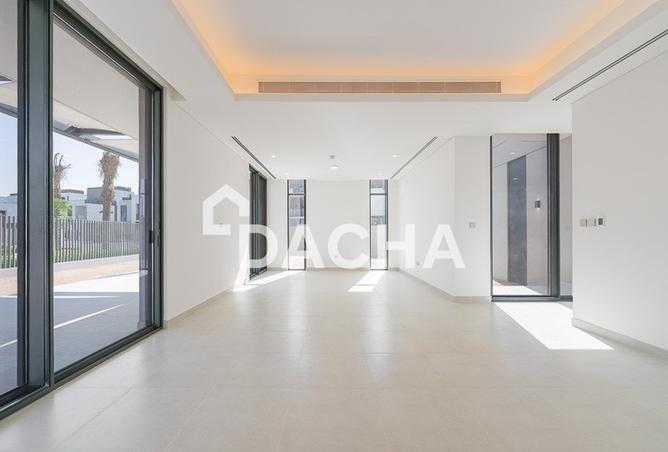 142364105 - Property Image 2