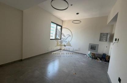 Apartment - 1 Bedroom - 2 Bathrooms for rent in Al Khan Corniche - Al Khan - Sharjah Apartment - 1 Bedroom - 2 Bathrooms for rent in Al Khan Corniche - Al Khan - Sharjah