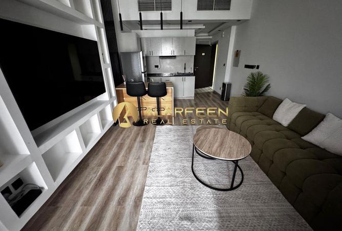 94025839 - Property Main Image