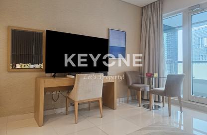 Apartment - Studio - 1 Bathroom for rent in Waters Edge - Business Bay - Dubai Apartment - Studio - 1 Bathroom for rent in Waters Edge - Business Bay - Dubai