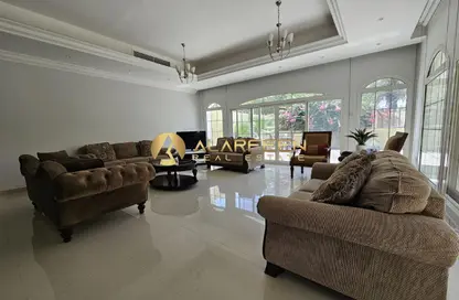 Villa - 3 Bedrooms - 5 Bathrooms for rent in District 11 - Jumeirah Village Circle - Dubai