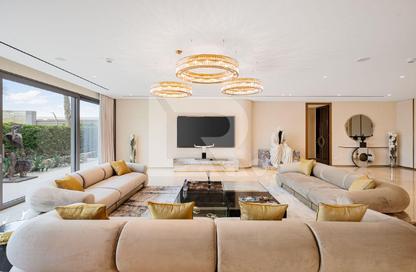 Apartment - 3 - 4 for sale in Mansion 5 - W Residences - The Crescent - Palm Jumeirah - Dubai